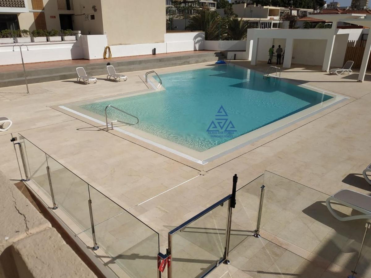 Apartamento Con Terraza Privada En Playa De Las Americas Arona  Exterior photo