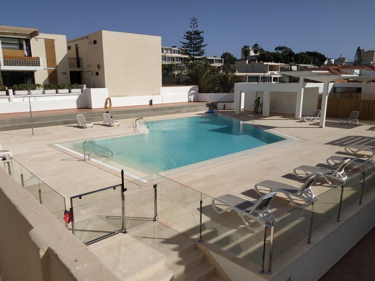 Apartamento Con Terraza Privada En Playa De Las Americas Arona  Exterior photo