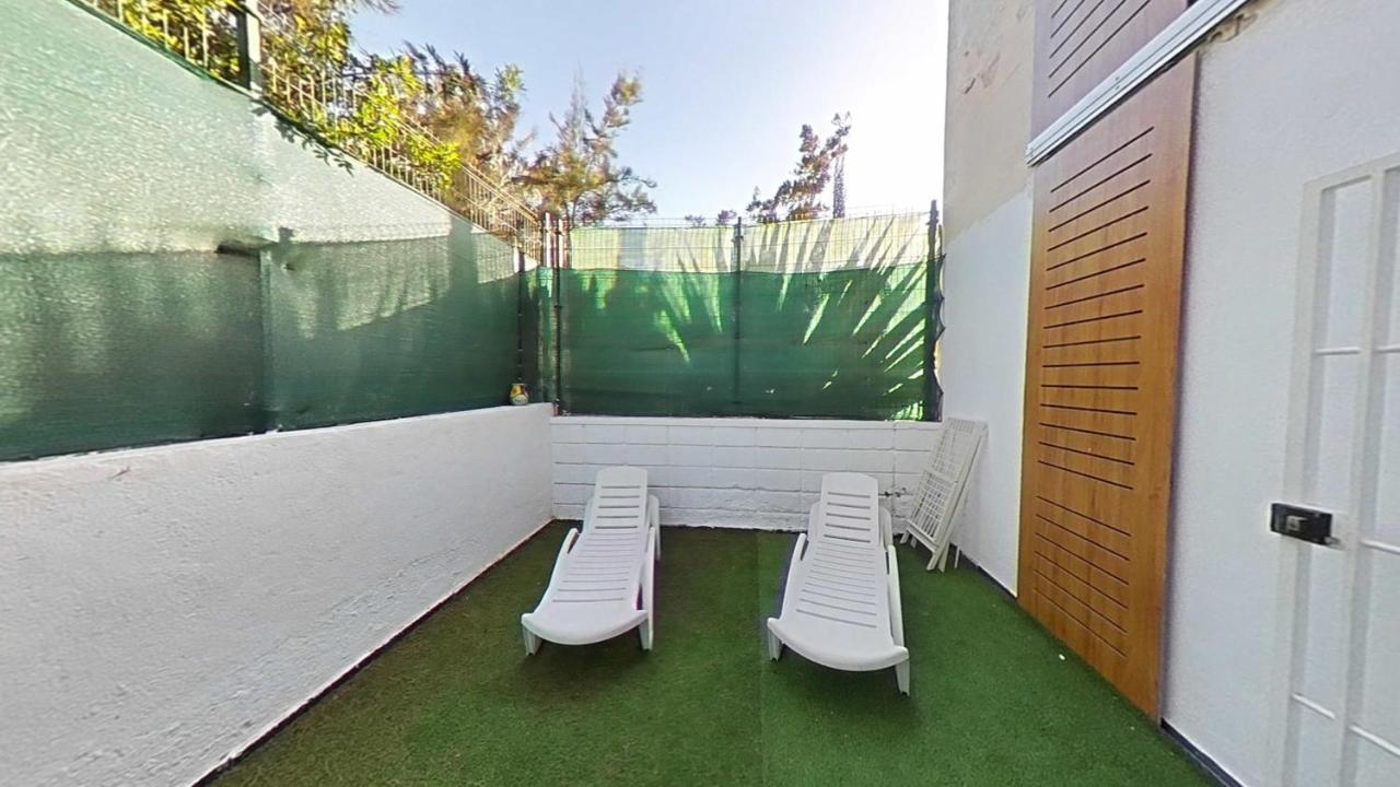 Apartamento Con Terraza Privada En Playa De Las Americas Arona  Exterior photo